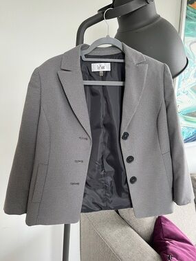 LeSuit Women’s Textured Grey Blazer (Size 6)